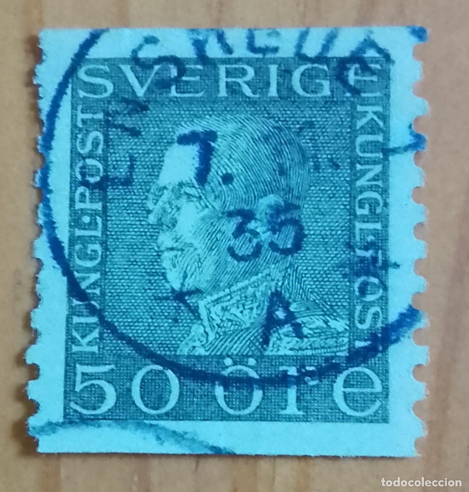 Sellos: SUECIA - V/F 50 &Ouml;RE - A&Ntilde;O 1921 - MONARQU&Iacute;A, REY GUSTAVO V - VER DESCRIPCI&Oacute;N