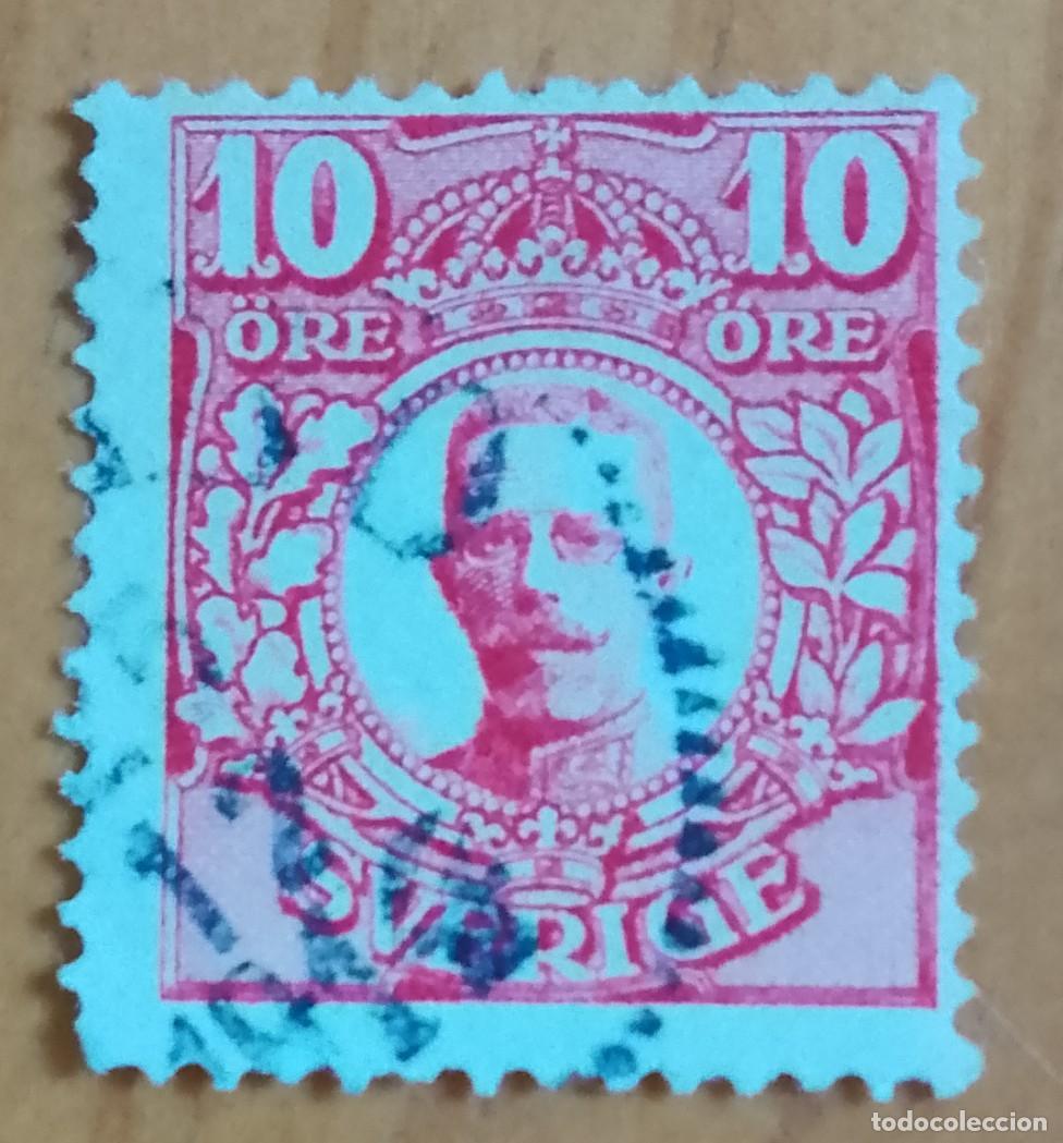 Sellos: SUECIA - V/F 10 &Ouml;RE - A&Ntilde;O 1910 - MONARQU&Iacute;A, REY GUSTAVO V - VER DESCRIPCI&Oacute;N