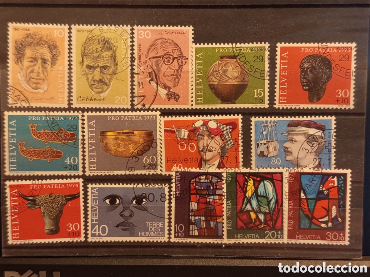 Sellos: Tarjeta con Lote de 14 Sellos de Suiza Helvetia (A&ntilde;os 1967-1975)