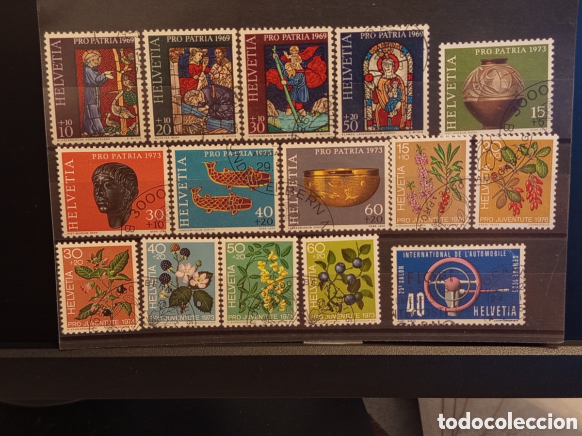Sellos: Tarjeta con Lote de 15 Sellos Ben&eacute;ficos y Conmemorativos de Suiza (A&ntilde;os 1955-1976)