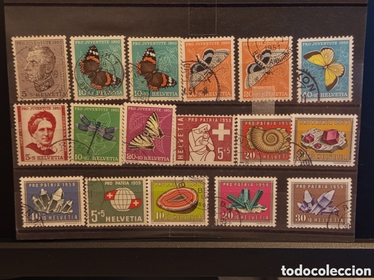 Sellos: Tarjeta con Lote de 15 Sellos de Suiza &rdquo;Pro Juventute&rdquo; Flora y &rdquo;Pro Patria&rdquo; Arte (A&ntilde;os 1952-1976)