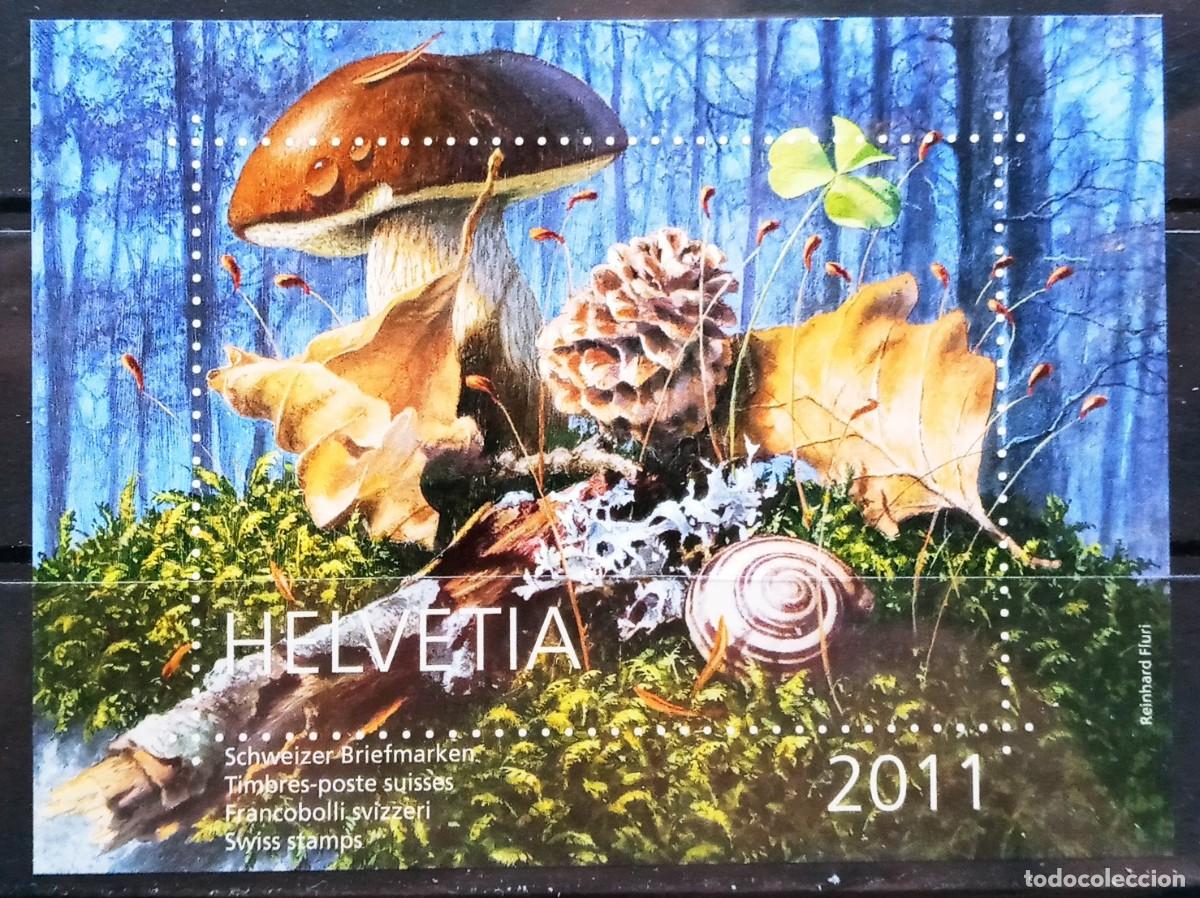 Sellos: SUIZA - IVERT ... VI&Ntilde;ETAS SETAS NUEVA ** REGALO DEL SERVICIO FILATELICO A&Ntilde;OS COMPLETOS 2011