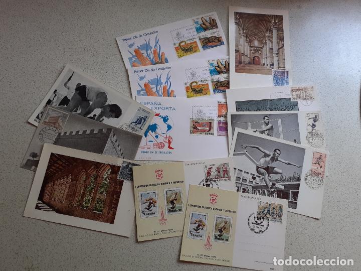 Sellos: Lote de 12 sobres y tarjetas m&aacute;ximas - Foto 1