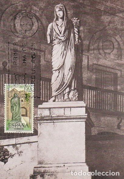 Sellos: EDIFIL 1827, BIMILENARIO FUNDACION CACERES,. DIOSA CERES, TARJETA MAXIMA PRIMER DIA 31-10-1967