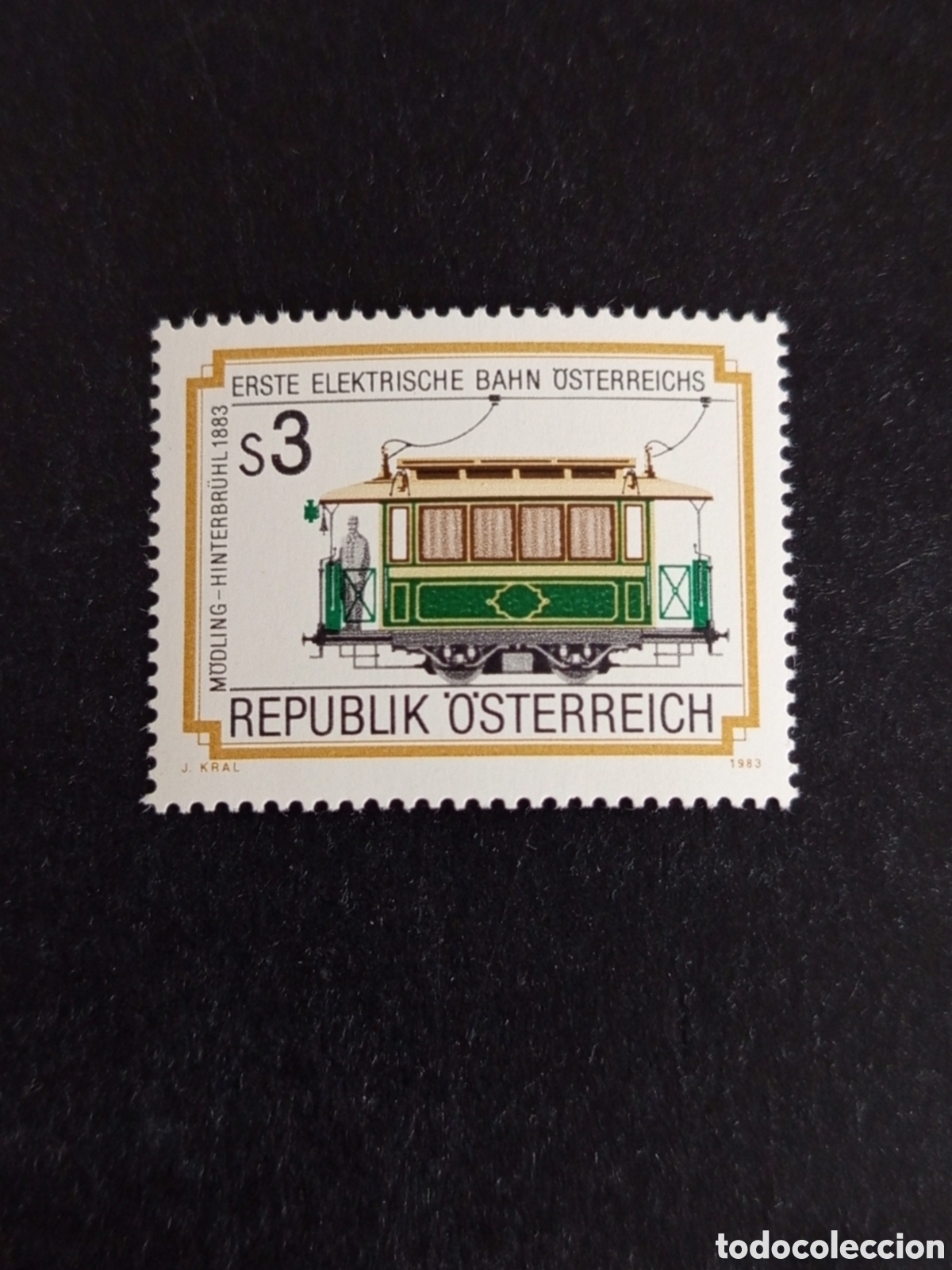 Sellos: AUSTRIA, 1983. Tracci&oacute;n el&eacute;ctrica. Tranv&iacute;a. Yvert 1586. Pedido m&iacute;nimo 3 &euro;. Ver fotos.Serie completa