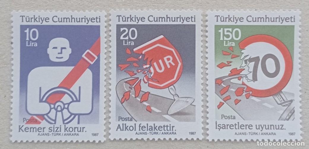 Sellos: 1987. TURQU&Iacute;A. 2522 / 2524. Campa&ntilde;a de Seguridad Vial. Autom&oacute;vil. Serie completa. Nuevo.