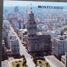 Sellos: EL)URUGUAY, POSTCARD INDEPENDENCE SQUARE, MONTEVIDEO, NEW