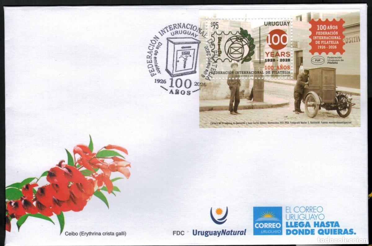 Sellos: 1896a URUGUAY 2026-100a. Federaci&oacute;n Internacional de Filatelia 1926 -2026 TT:Carteros-En FDC