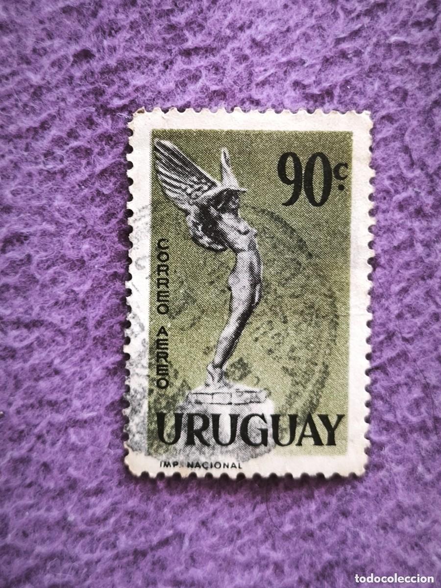 Sellos: Ad&eacute;ntrate En La Historia De Uruguay Con Este Extraordinario Sello Vintage De 90c