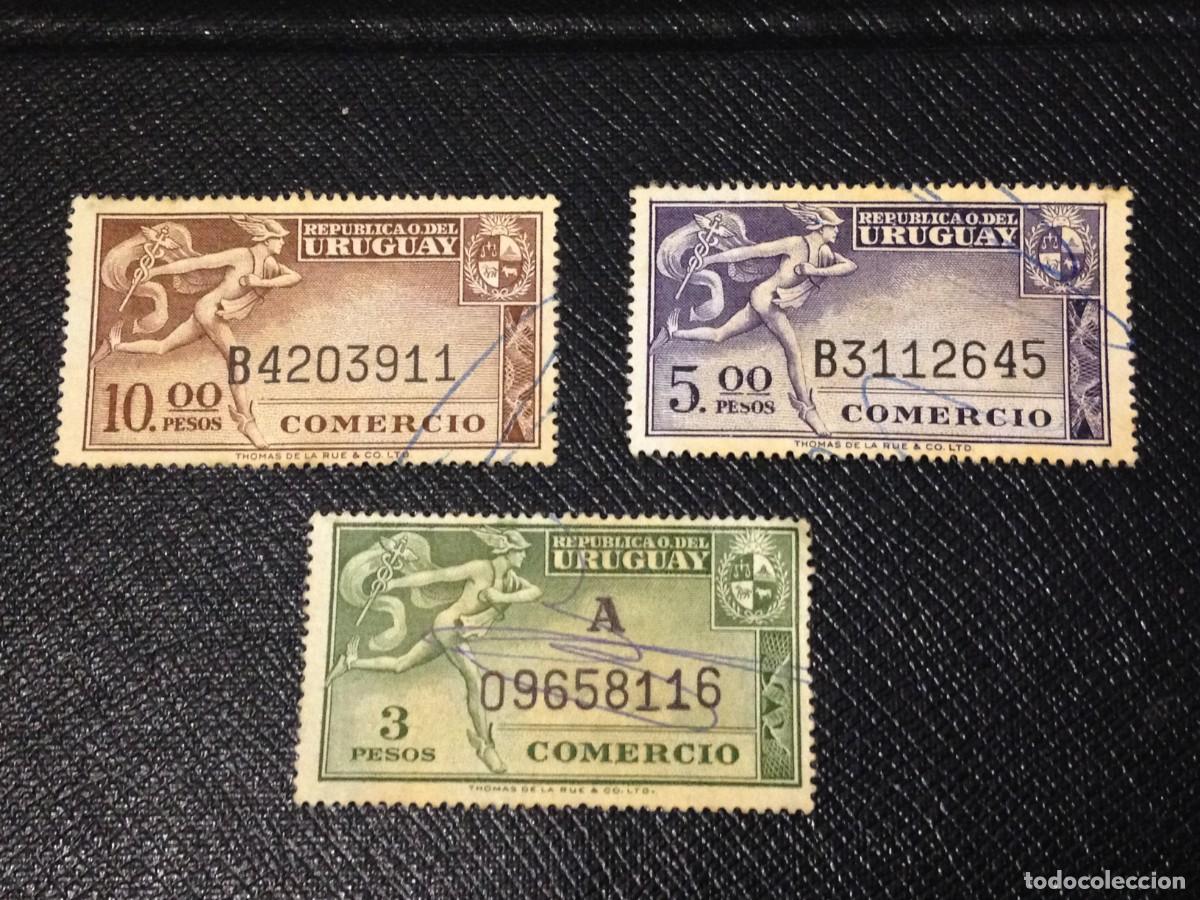 Sellos: Trois ( 3 ) rares et anciens Timbres Fiscaux de l'Uruguay