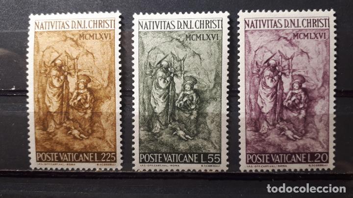 Sellos: VATICANO. A&Ntilde;O 1970 ** Yvert 463/5. - Foto 1