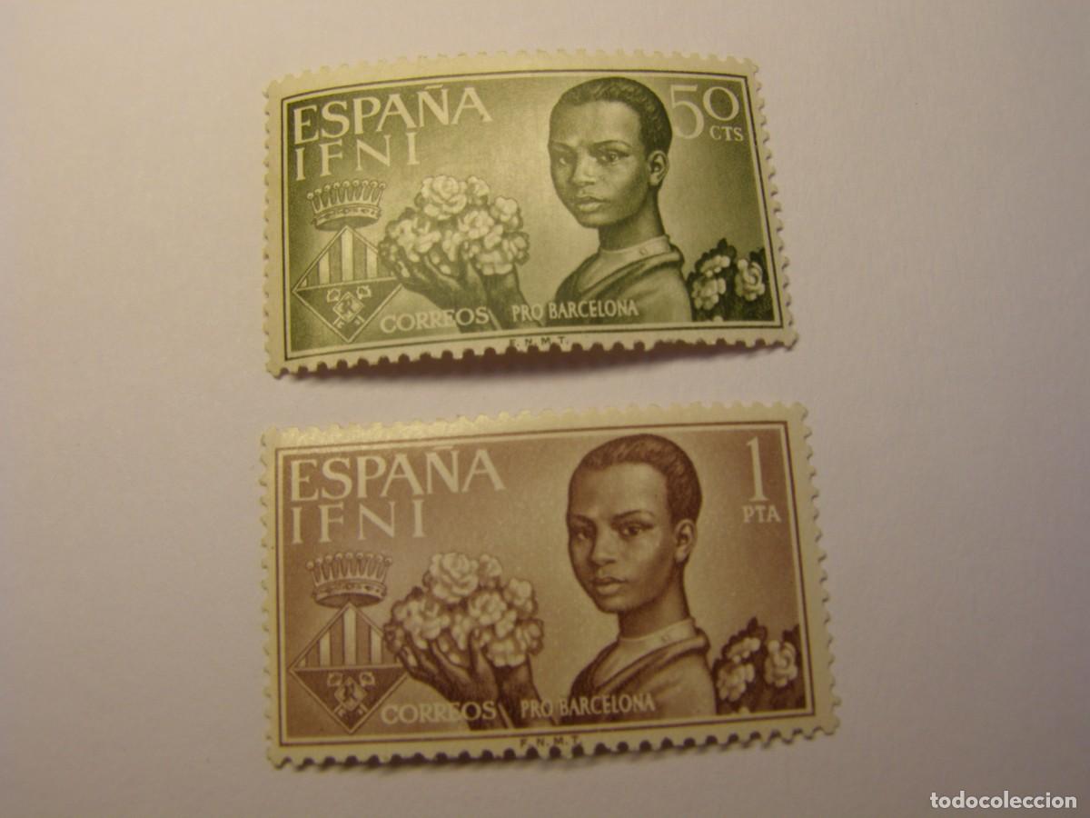Sellos: Sellos de Espa&ntilde;a, colonia de Ifni, pro Barcelona.