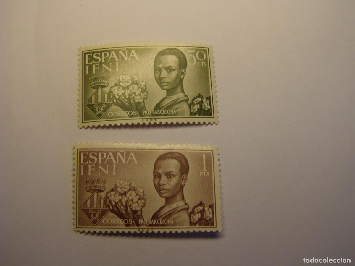 Sellos: Sellos de Espa&ntilde;a, colonia de Ifni, pro Barcelona.