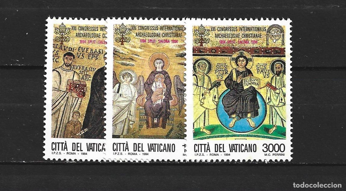 Sellos: VATICANO YVERT NUM. 987/989 ** SERIE COMPLETA SIN FIJASELLOS