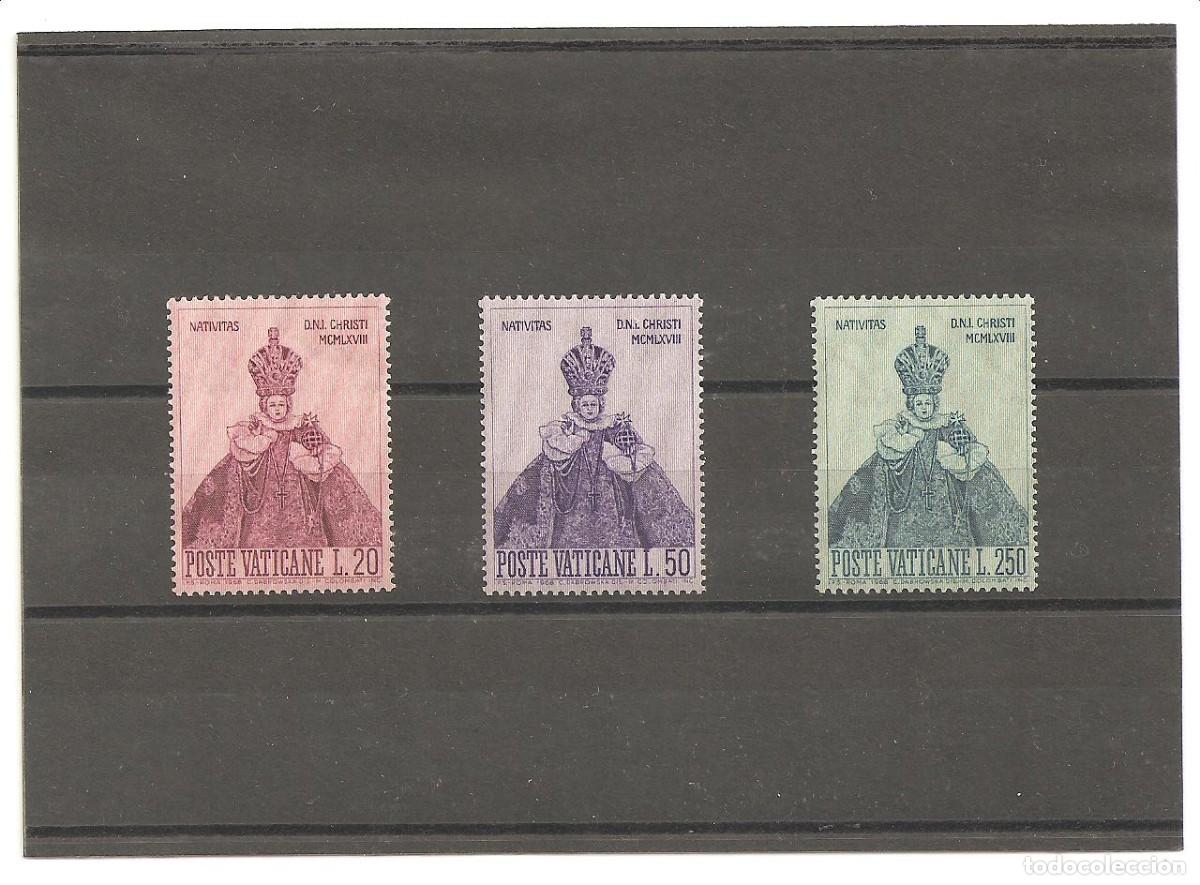 Sellos: VATICANO. NAVIDAD. A&Ntilde;O 1968 .