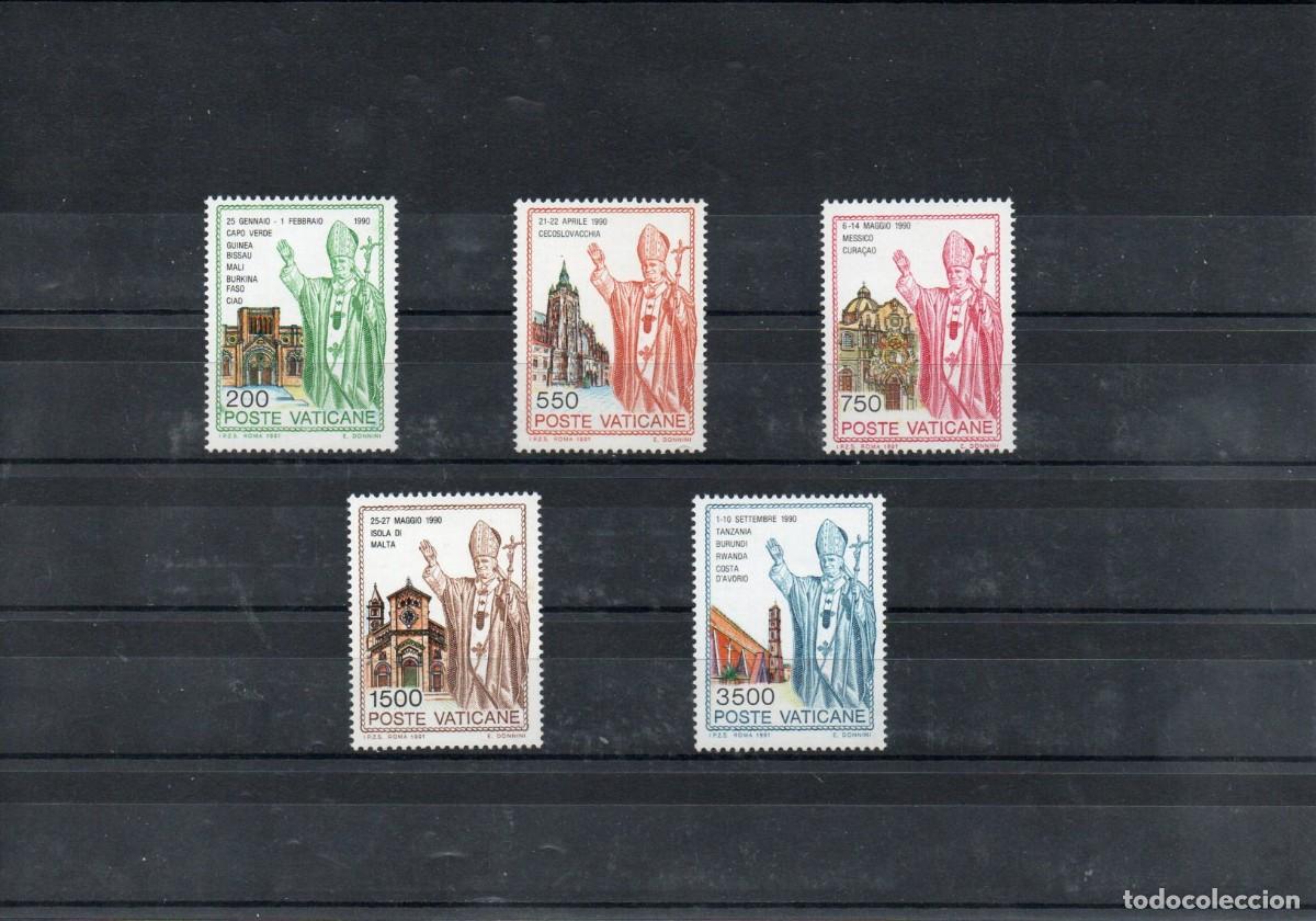 Sellos: VATICANO. SERIE BASICA. VIAJES DE S.S. JUAN PABLO II POR EL MUNDO (V).