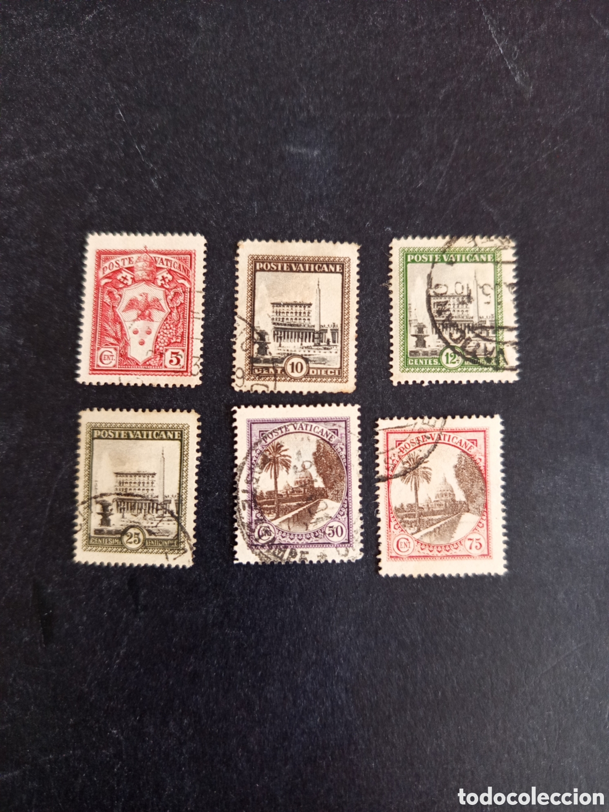 Sellos: Vaticano, 1933. Escudo de Armas P&iacute;o XI, Plaza S. Pedro y Jardines. Yvert 44-46; 48; 50-51. Usados.