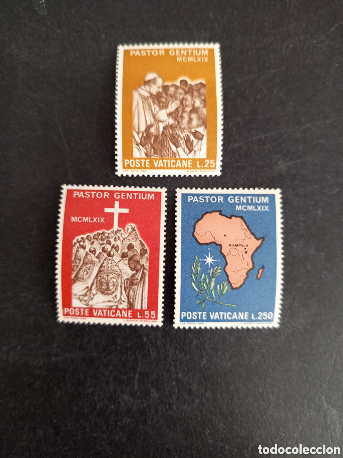Sellos: Vaticano, 1969. S.S.Pablo VI en Uganda. Serie completa en nuevo. Yvert 491/3. Pedido m&iacute;nimo 3 &euro;.