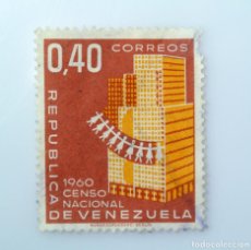 Sellos: ANTIGUO SELLO POSTAL VENEZUELA 1961, 0,40 BS, EDIFICIO, GENTE, CENSO NACIONAL 1960, CONMEMORATIVO. Lote 313181078