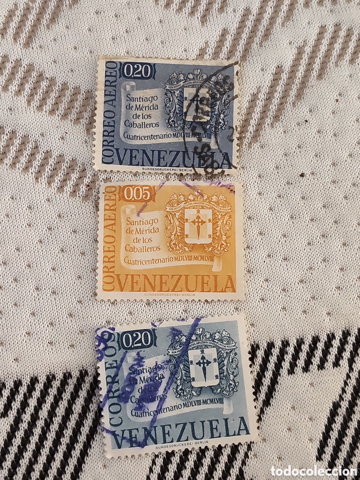 Sellos: 3 sellos de Venezuela cuatricentenario de Santiago de M&eacute;rida de los caballeros 1958