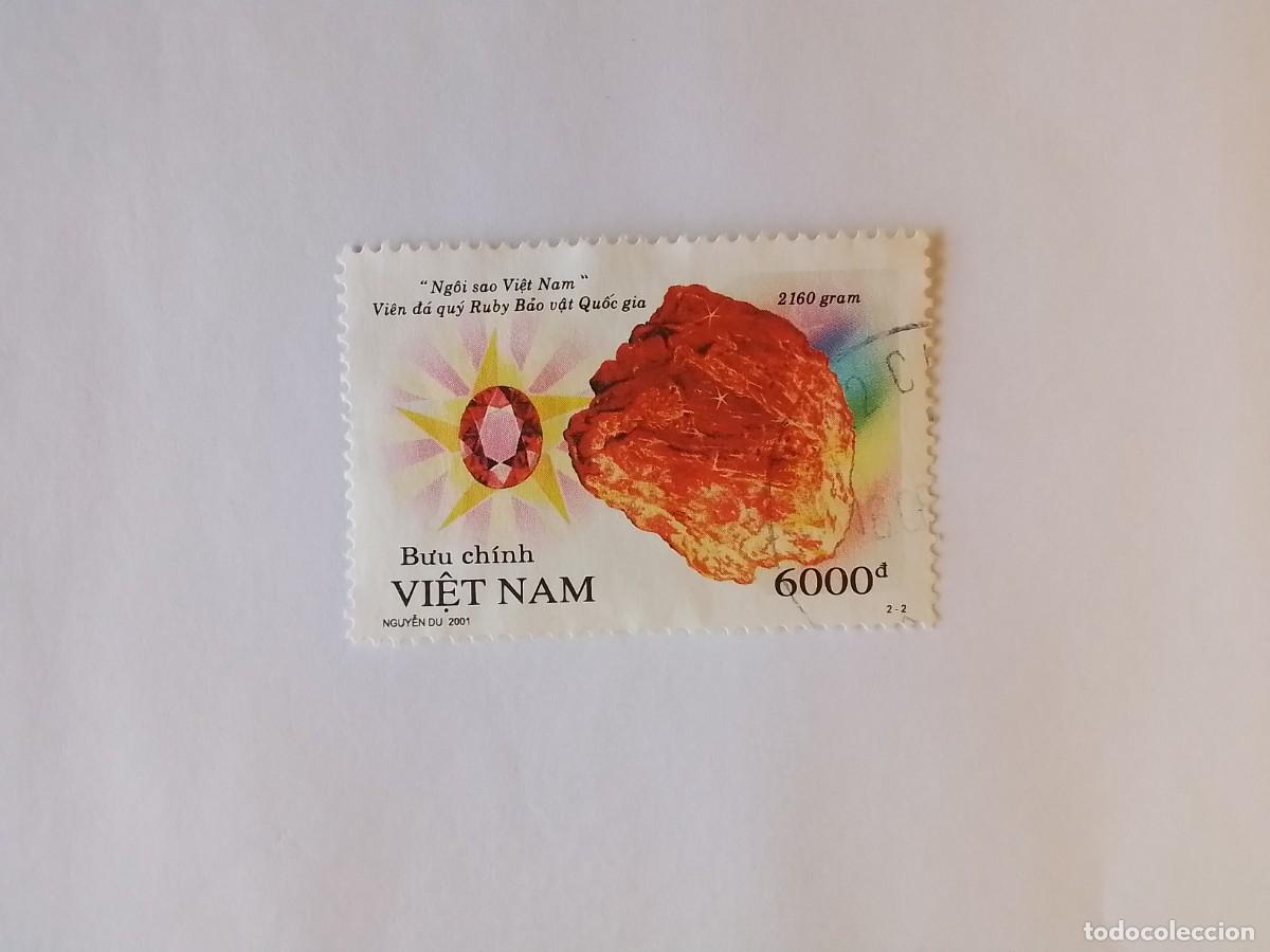 Sellos: A&Ntilde;O 2001 VIETNAM SELLO USADO