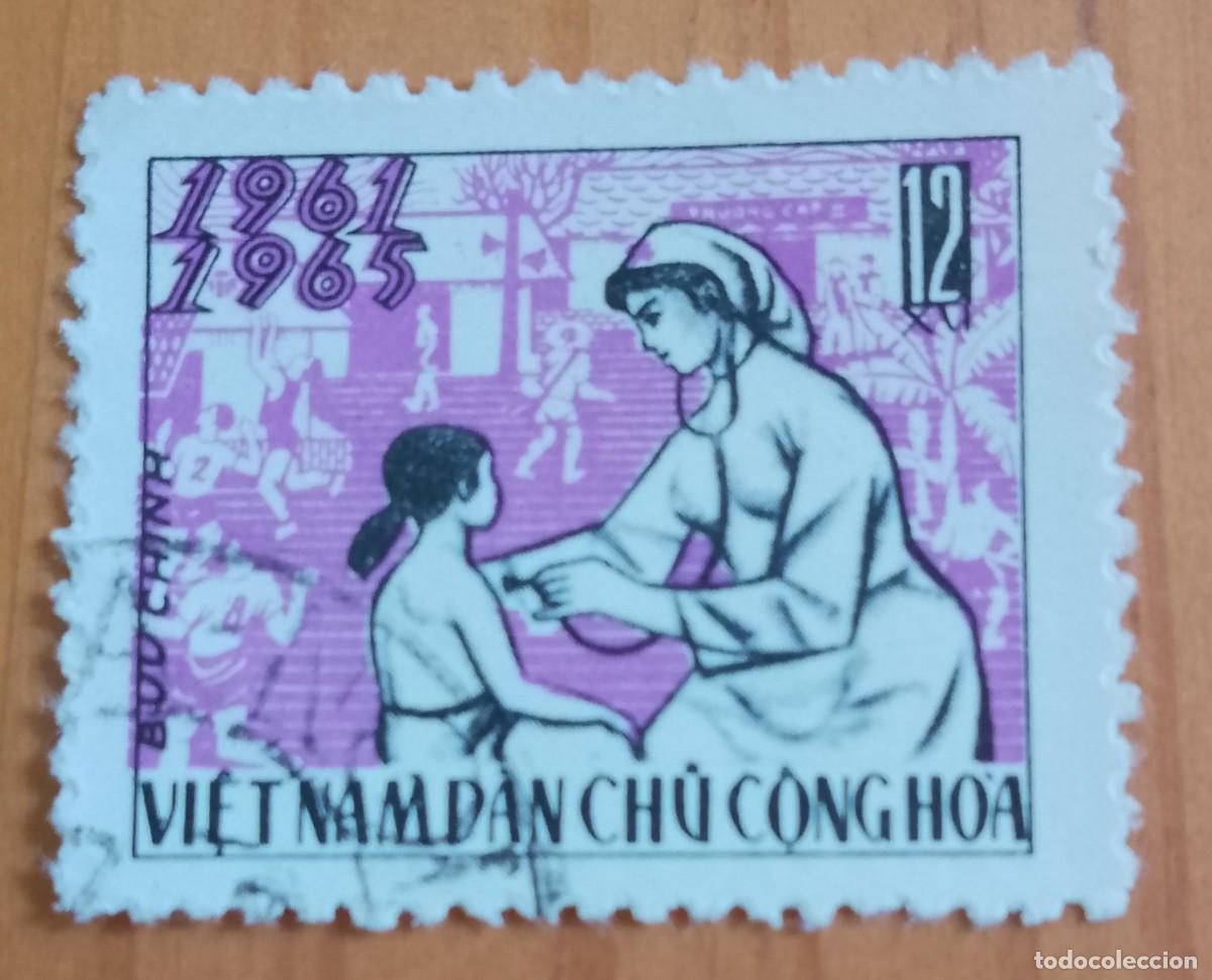Sellos: VIETNAM - V/F 12 XU - ARTES Y OFICIOS, SANIDAD, ENFERMERA - VER DESCRIPCI&Oacute;N