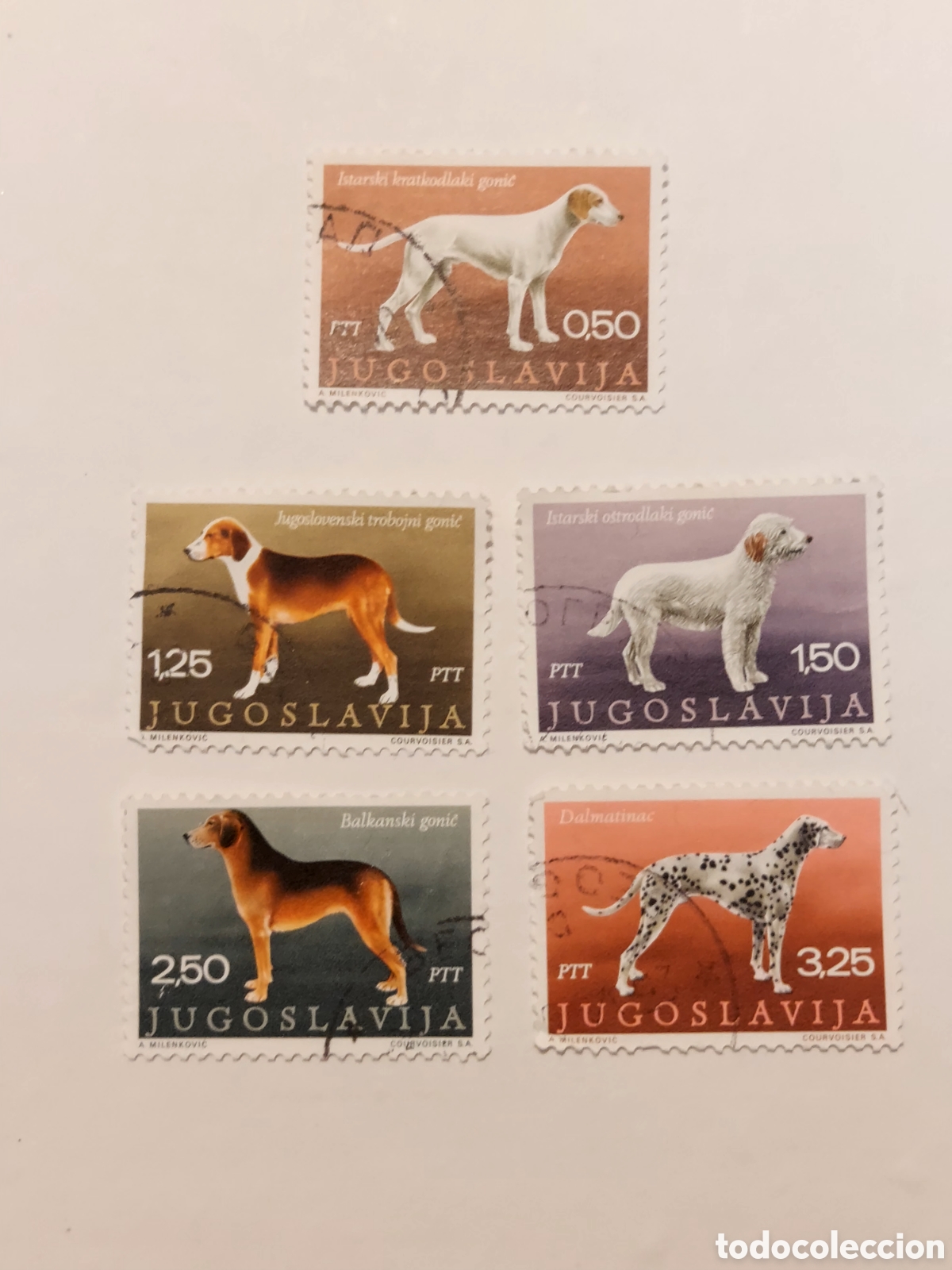 Sellos: Sellos de Yugoslavia de perro - Foto 1