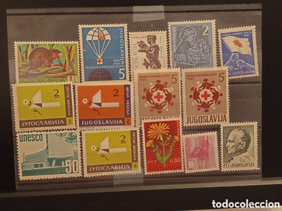 Sellos: Tarjeta con 13 Sellos de Yugoslavia, &Eacute;poca de 1951 a 1965 Nuevos