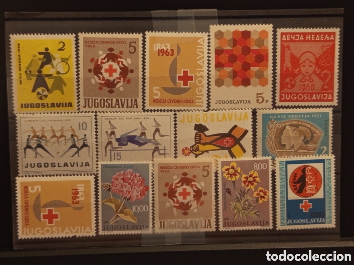 Sellos: Tarjeta con 14 Sellos de Yugoslavia, &Eacute;poca de 1957 a 1965