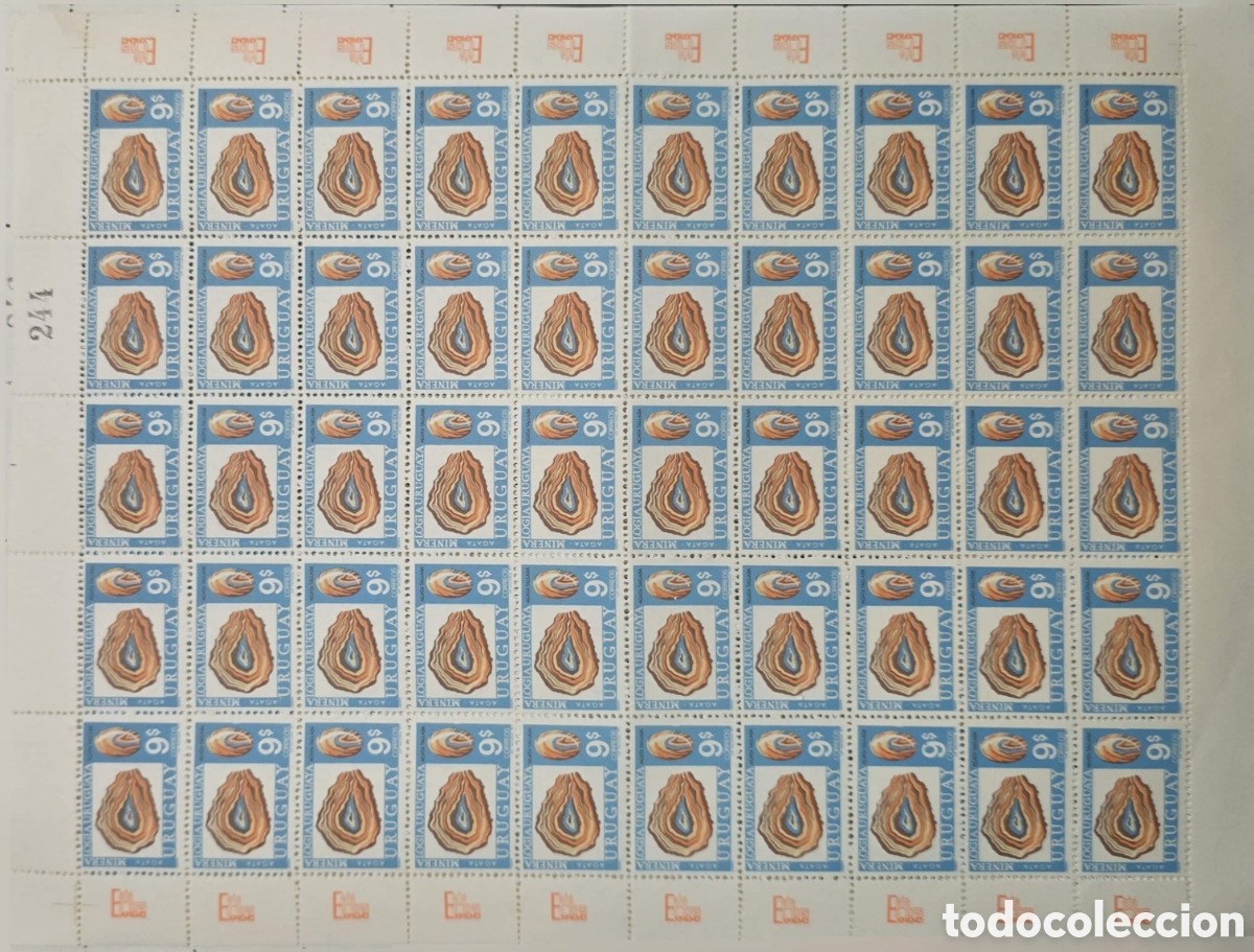 Sellos: CA)Yugoslavia + 1970s + Minerals + Full sheet of 15‑denomination stamps inscribed &ldquo;JUGOSLAVIJA,&rdquo; dep