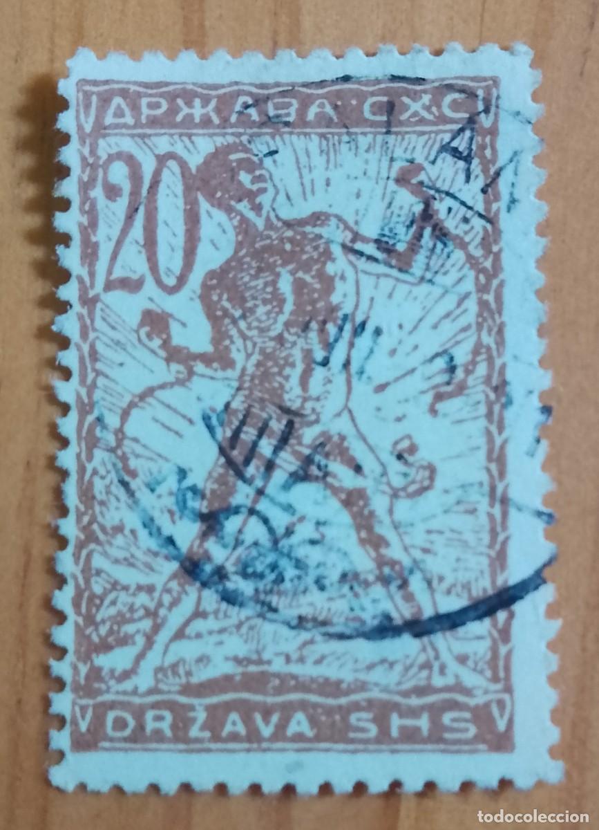 Sellos: YUGOSLAVIA - V/F 20 HELLERS - HOMBRE DE VERIGAR ROMPIEDO CADENAS.