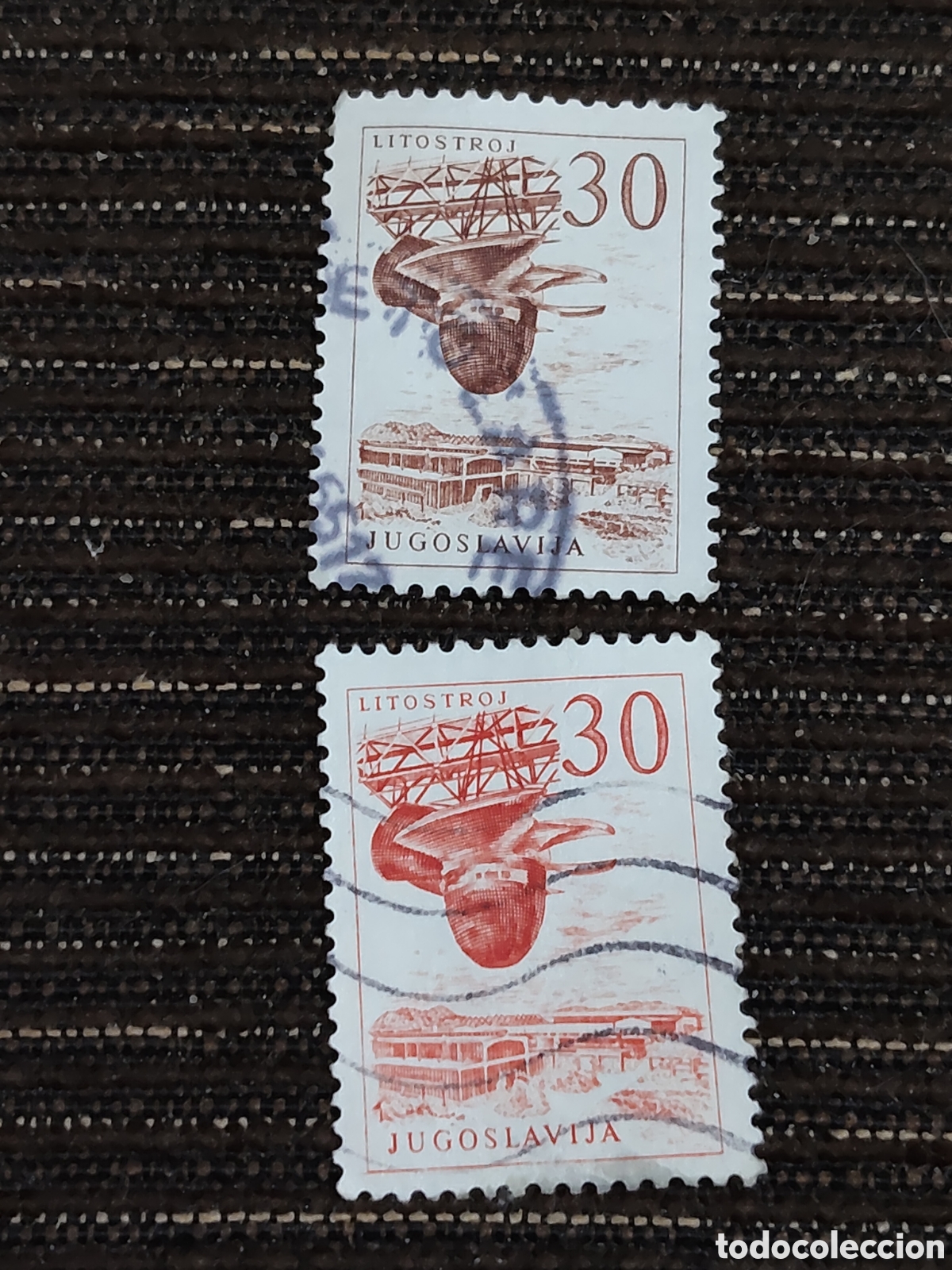 Sellos: 2 sellos de Yugoslavia fabrica de turbinas y maquinaria pesada en Litostroj en Liubliana 1961-65