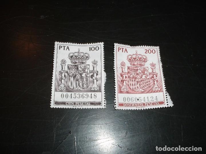 Sellos: SELLO CIEN DOSCIENTAS PESETAS TIMBRE DE LETRAS,2 SELLOS