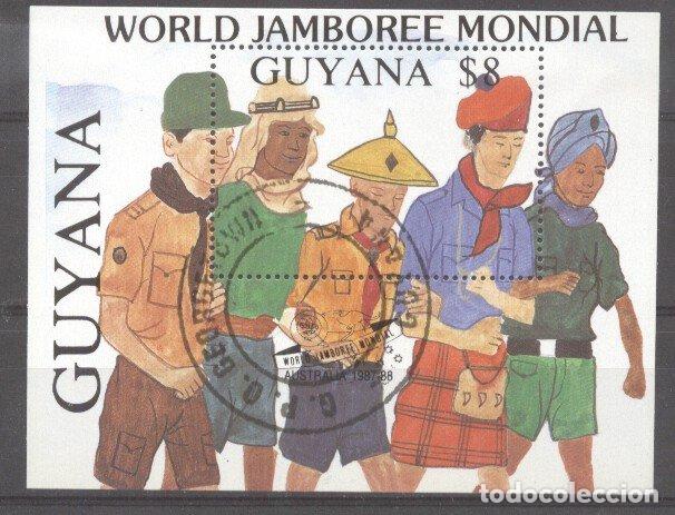 Sellos: Guyana 1989 Scouting, perf. sheet, used    T.154 - Foto 1