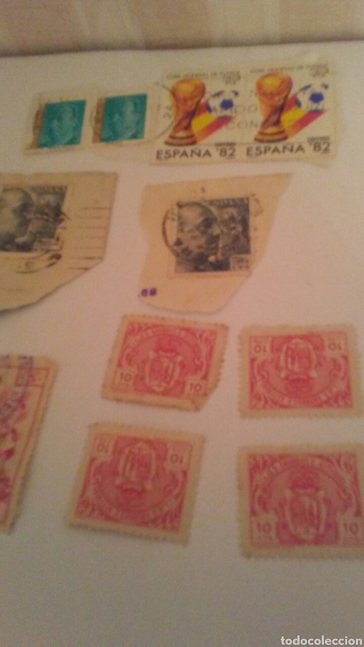 Sellos: Lote de sellos y 4 polizas - Foto 1