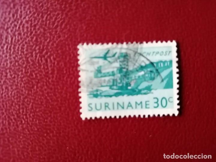 Briefmarken: SURINAME - SURINAM - GUAYANA NEERLANDESA - VALOR FACIAL 30 C - INDUSTRIA