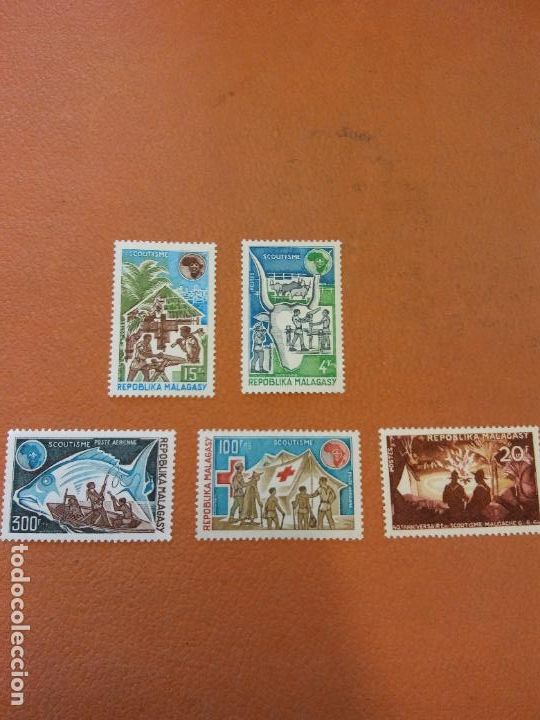 Sellos: SELLOS. JAMBOREE SCOUT. REPOBLIKA MALAGASY - Foto 1