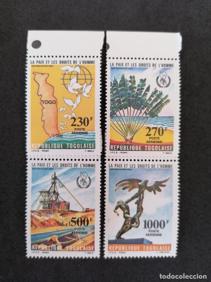 Sellos: TOGO 1985 - PAZ Y DERECHOS HUMANOS = - Foto 1