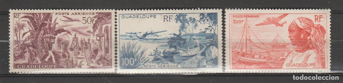 Sellos: GUADALUPE, 1947. - Foto 1