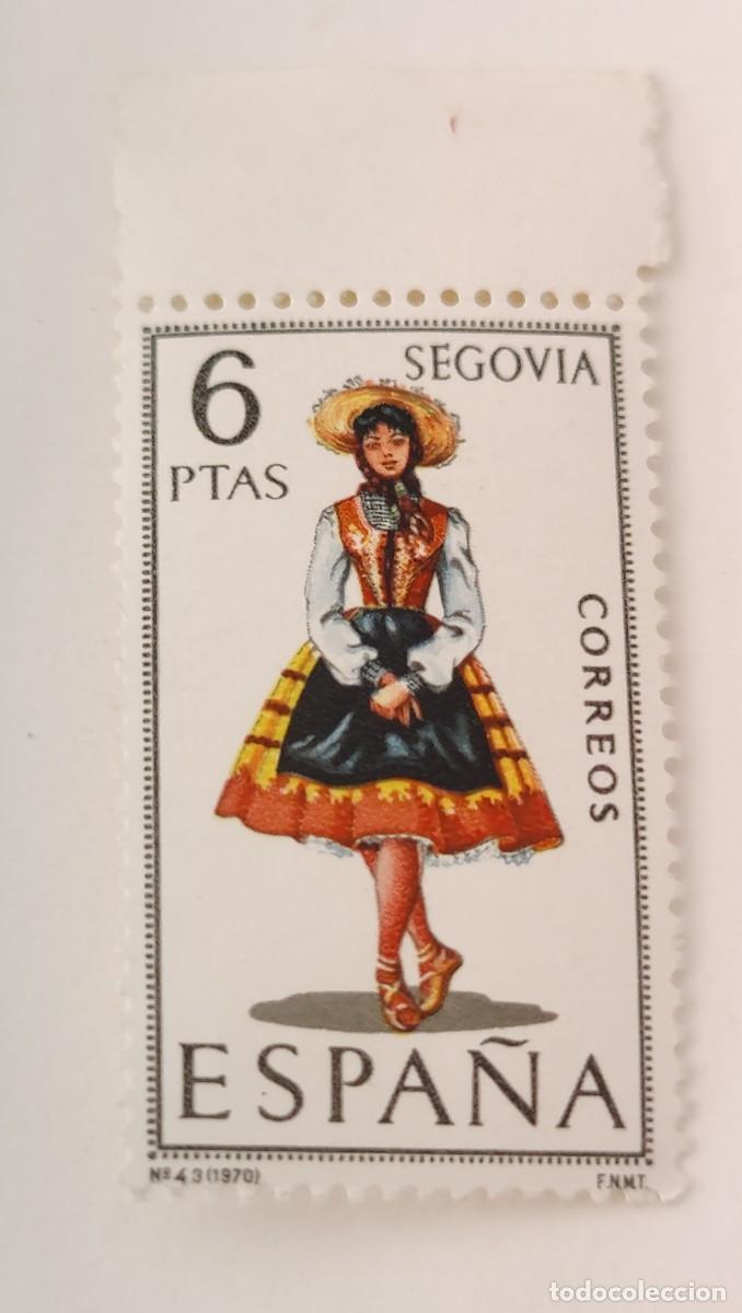 Sellos: Sello de Espa&ntilde;a Trajes Tipicos Segovia - Foto 1