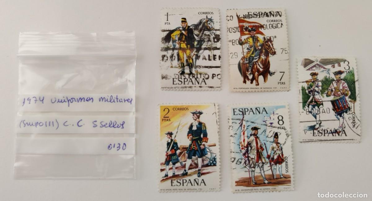 Sellos: Sellos Espa&ntilde;a Uniformes Militares - Foto 1