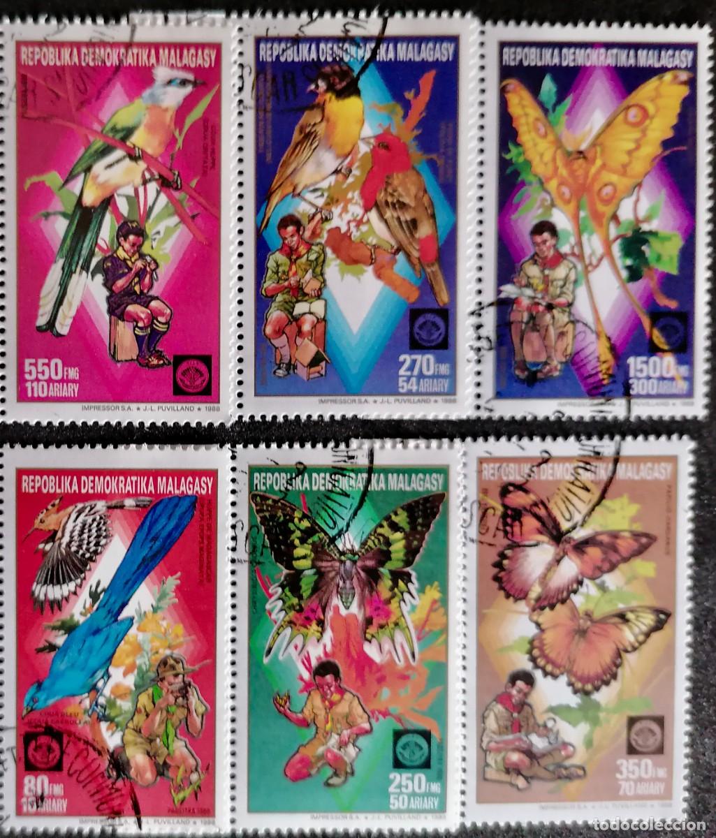 Sellos: MADAGASCAR 1988 - HB MARIPOSAS / P&Aacute;JAROS = - Foto 1