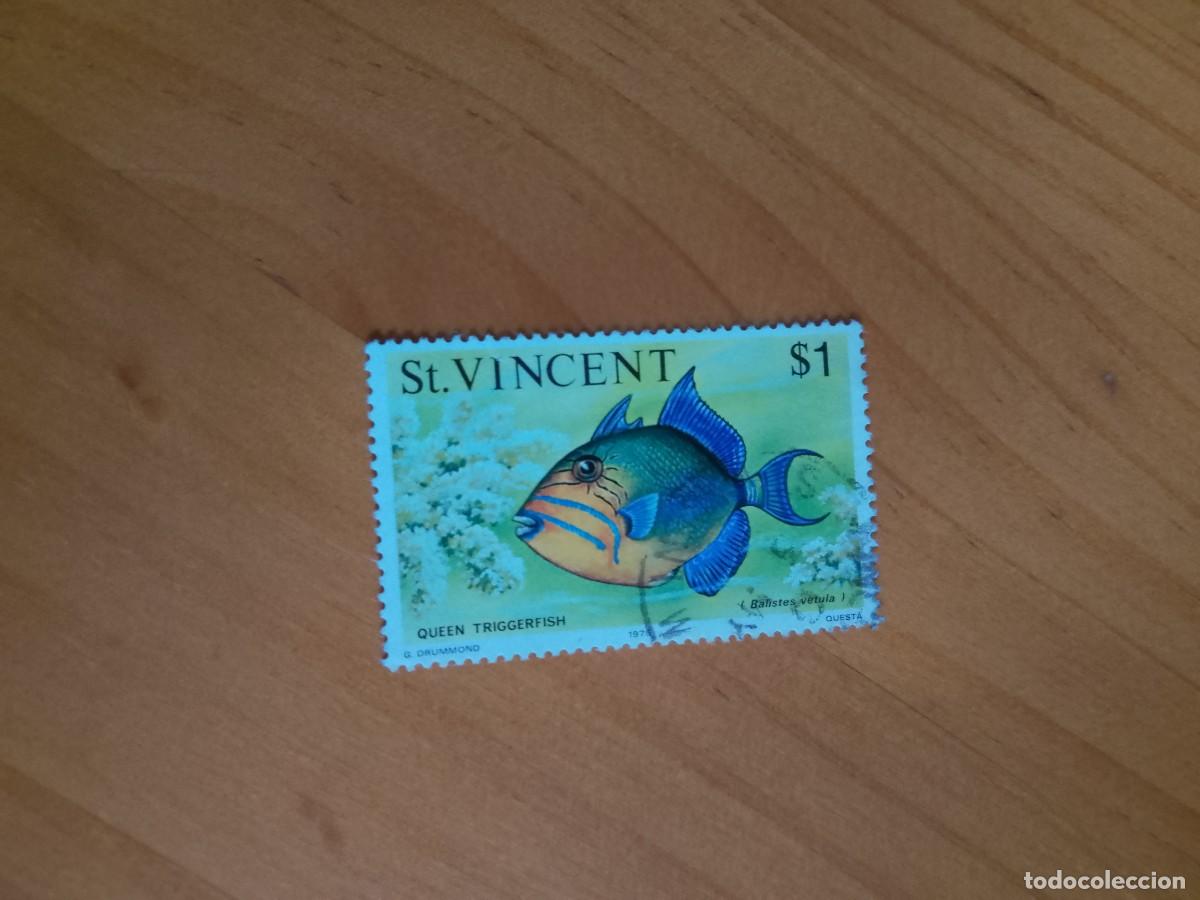 Sellos: ST. VINCENT - V/F $ 1 - PEZ - Foto 1