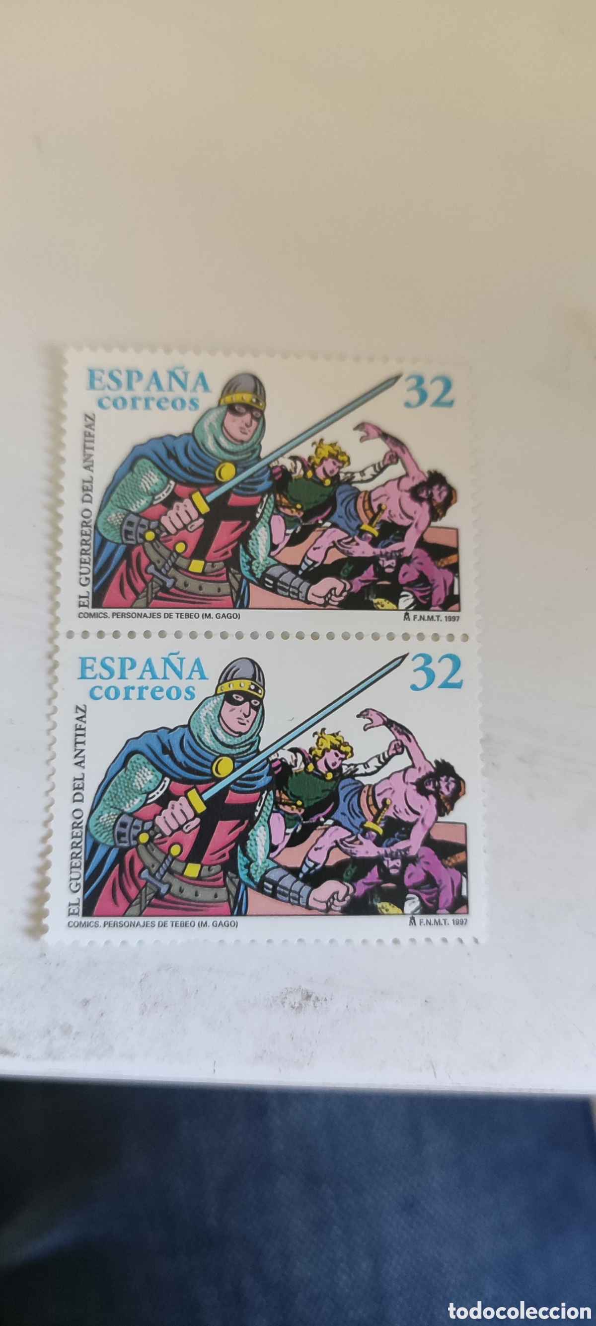 Sellos: 2 sellos El Guerrero del antifaz - Foto 1