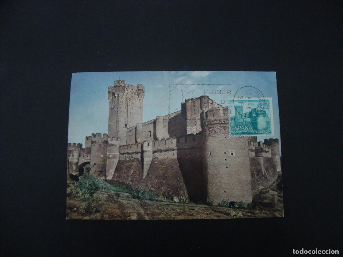 Sellos: TARJETA POSTAL PRIMER DIA CASTILLO DE LA MOTA - Foto 1
