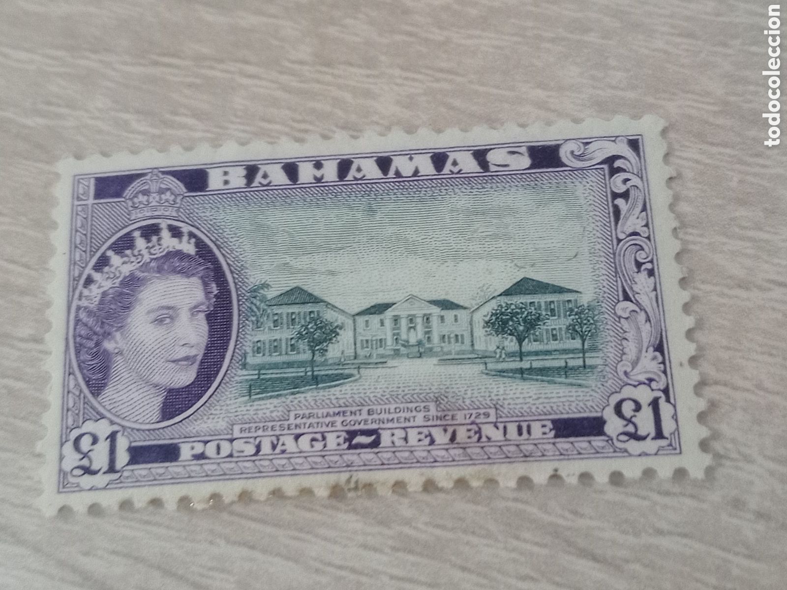 Sellos: Bahamas 1954 &pound;1 slate black and violet. Raro