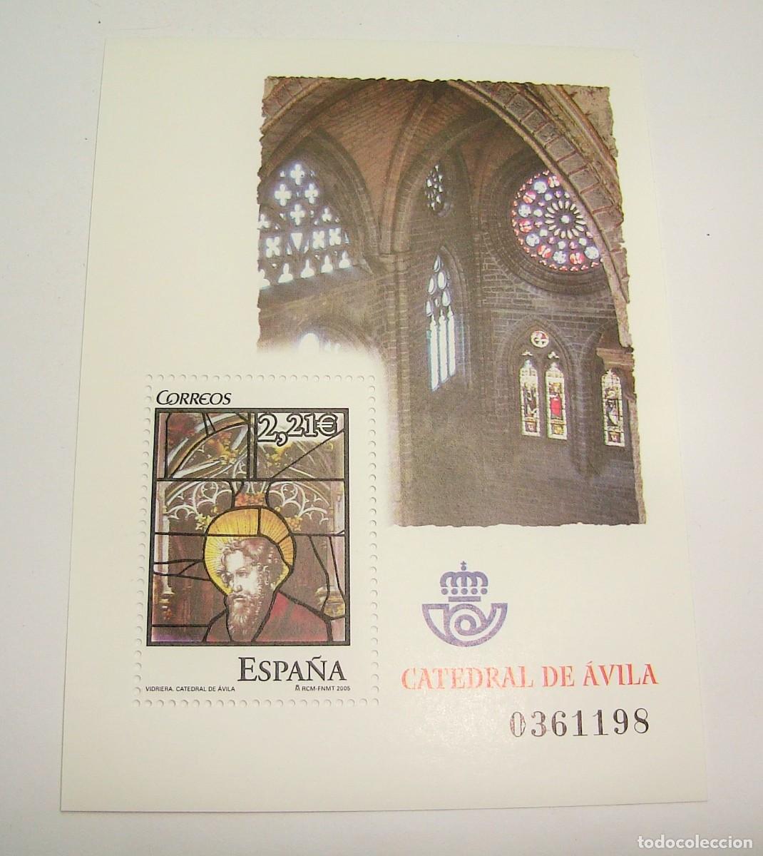 Sellos: FILATELIA CORREOS PLIEGO SELLOS CATEDRAL DE AVILA LOTE 79