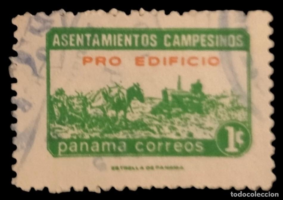 Sellos: PANAM&Aacute; 1973 Sello de Impuestos - Asentamientos Campesinos PRO EDIFICIO. USADO.