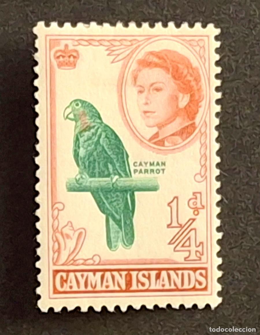 Sellos: 1962, Islas Caim&aacute;n, Isabel II, con fijasellos