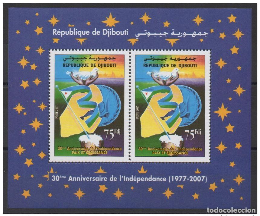 Sellos: Bloque de recuerdos del 30 aniversario la independencia Yibuti 2007 Mi.Bl.162